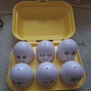 TOMY Toomies Hide and Squeak Eggs, Sorter Educational Shape,Toddler Baby ToyOpen